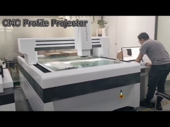 εκθεσιακή αίθουσα οπτικών οργάνων