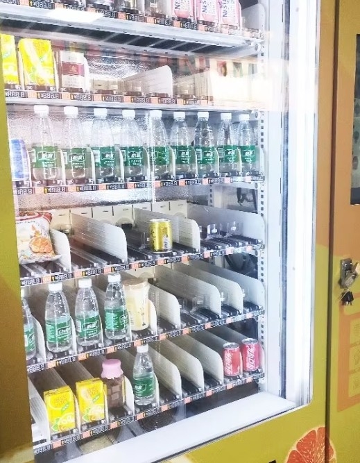 Υψηλή θερμοκρασία Θέρμανση έως 55 βαθμούς λιγότερο από 15 δευτερόλεπτα για κρύα γεύματα Θερματικά γεύματα
